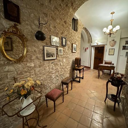 Le Prigioni Del Palazzo B&B Sora Eksteriør bilde