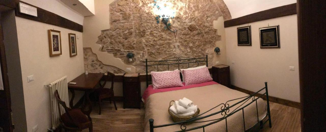 Le Prigioni Del Palazzo B&B Sora Eksteriør bilde