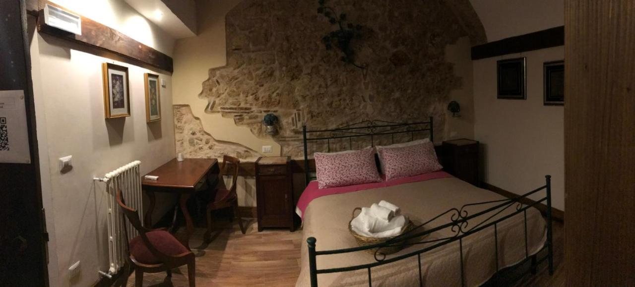 Le Prigioni Del Palazzo B&B Sora Eksteriør bilde