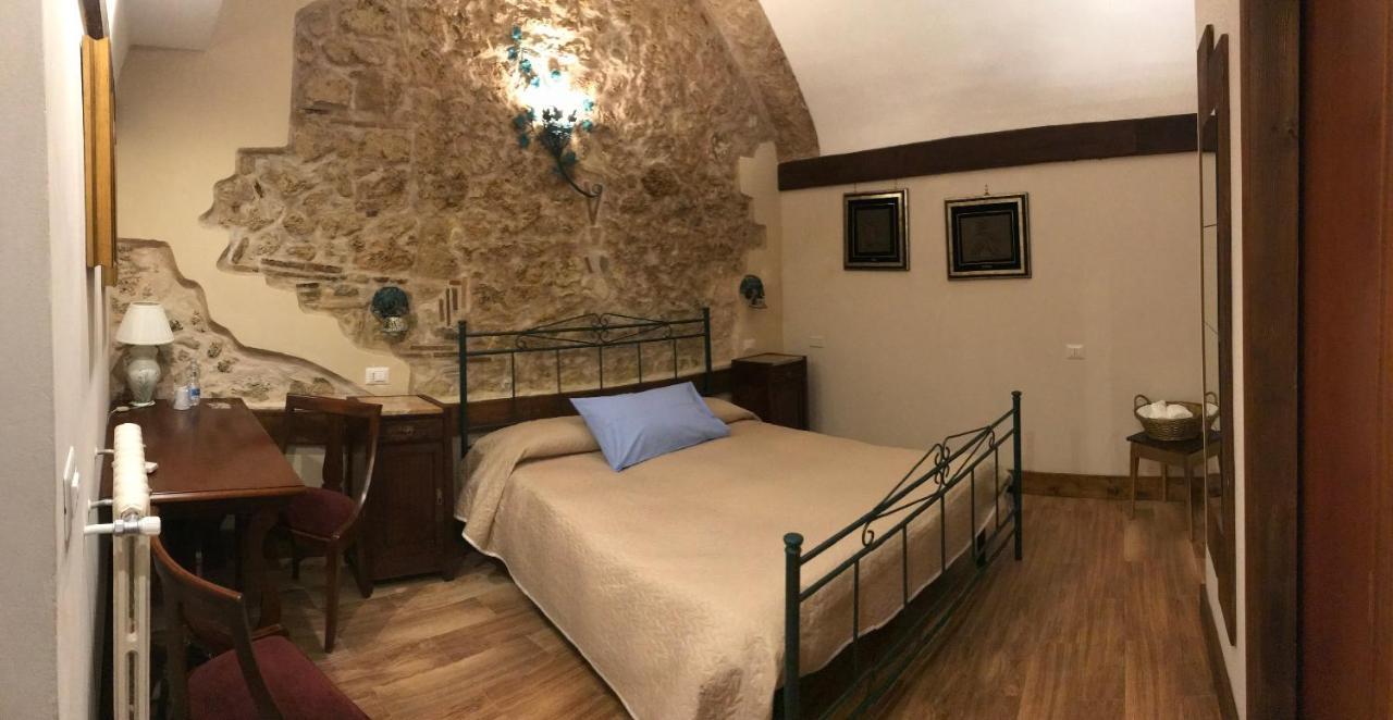 Le Prigioni Del Palazzo B&B Sora Eksteriør bilde