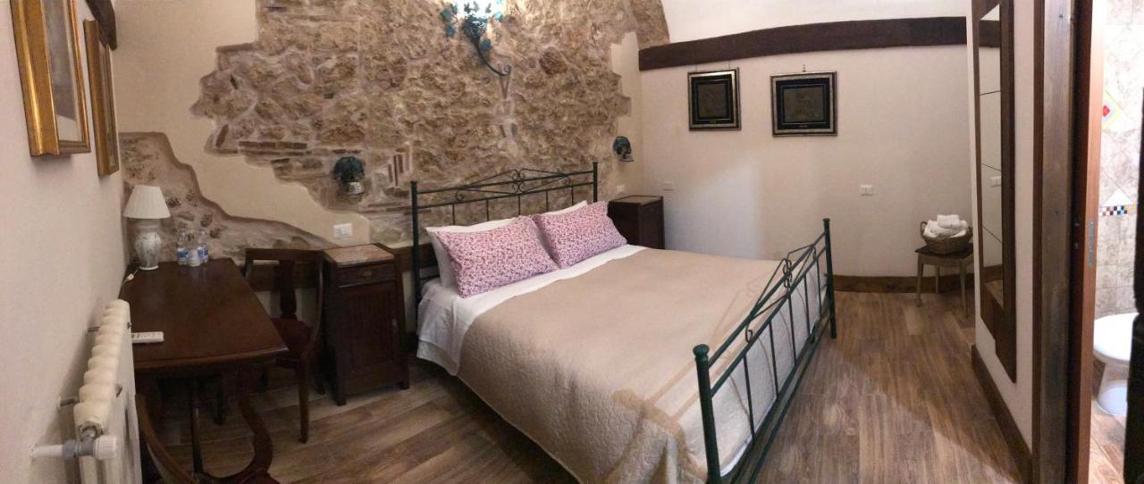 Le Prigioni Del Palazzo B&B Sora Eksteriør bilde