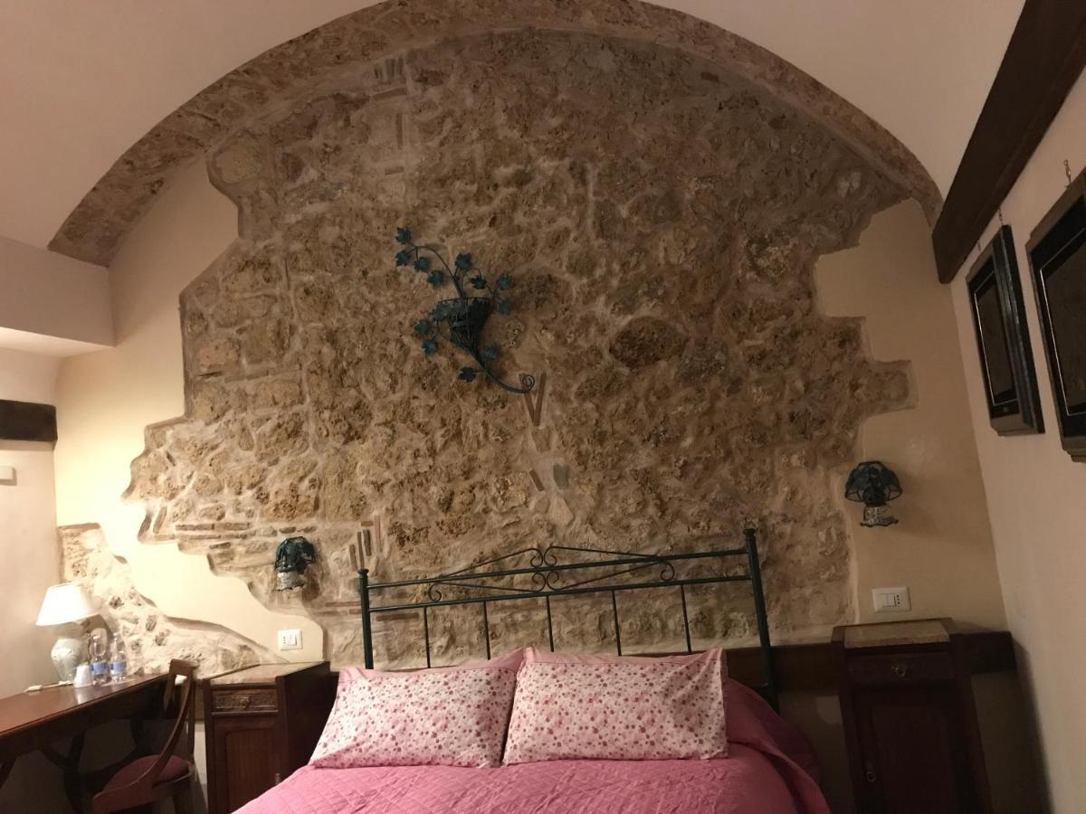 Le Prigioni Del Palazzo B&B Sora Eksteriør bilde