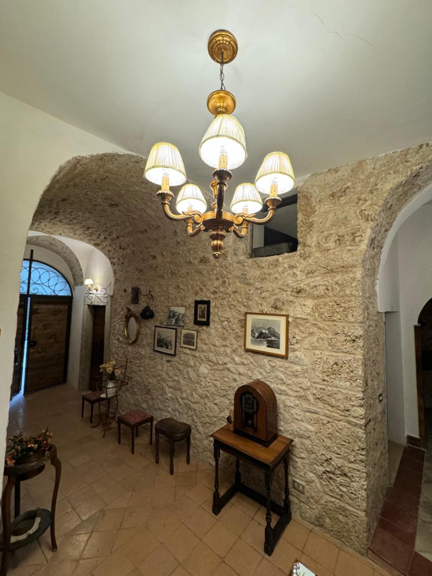 Le Prigioni Del Palazzo B&B Sora Eksteriør bilde